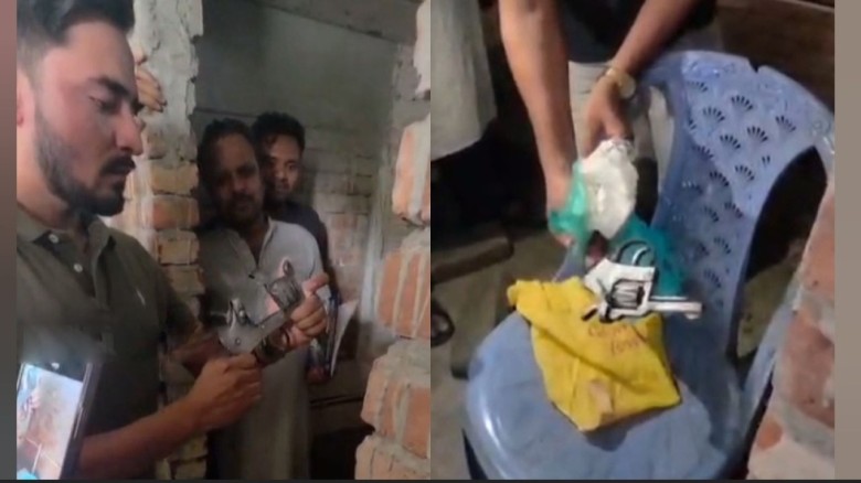 আশুলিয়ায় মাদরাসার বাথরুম থেকে দুই রাউন্ড গুলিসহ পিস্তল উদ্ধা