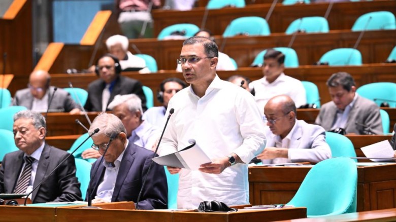 খেলার মাঠ ও ফুটপাত দখলমুক্তে সরকার কঠোর, সংসদে জানালেন প্রধানমন্ত্রী