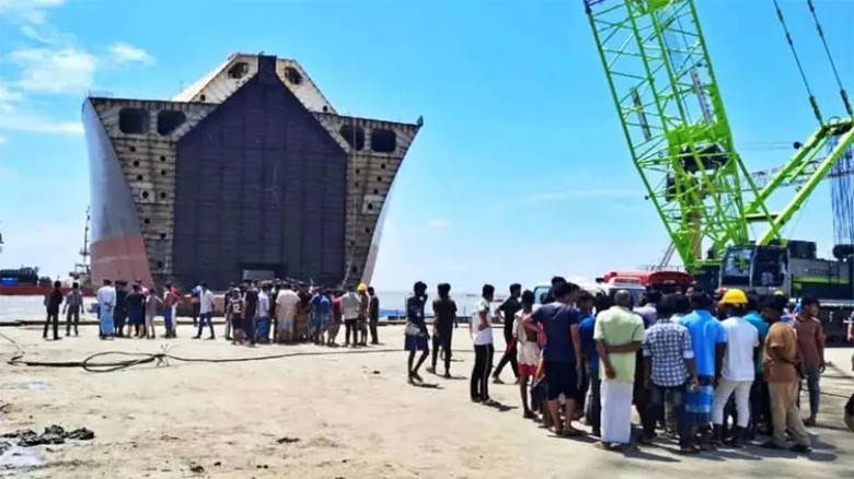 সীতাকুণ্ডে ৯ শ্রমিকের মৃত্যুর কারণ মাত্রাতিরিক্ত হাইড্রোজেন সালফাইড